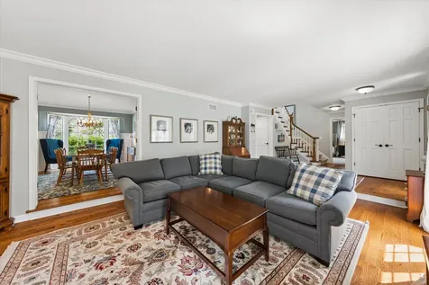 10 Tartan Ridge Road Burr Ridge IL 60527
