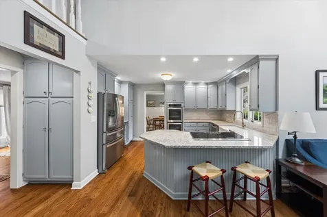 10 Tartan Ridge Road Burr Ridge IL 60527