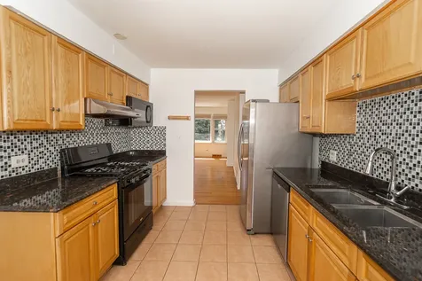 1185 Seymour Avenue Des Plaines IL 60016