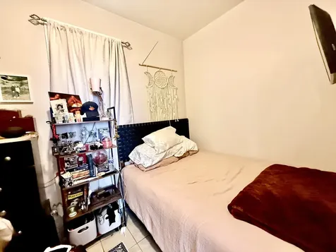 2012 West 21st Place Chicago IL 60608