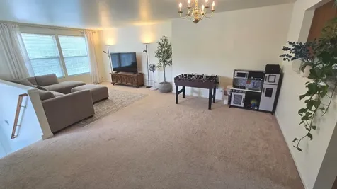 484 Belvedere Lane Aurora IL 60502
