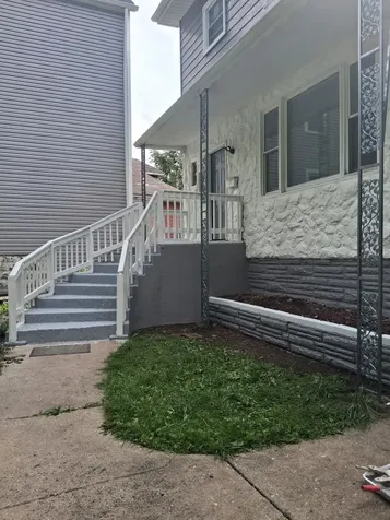 8518 South Muskegon Avenue Chicago IL 60617