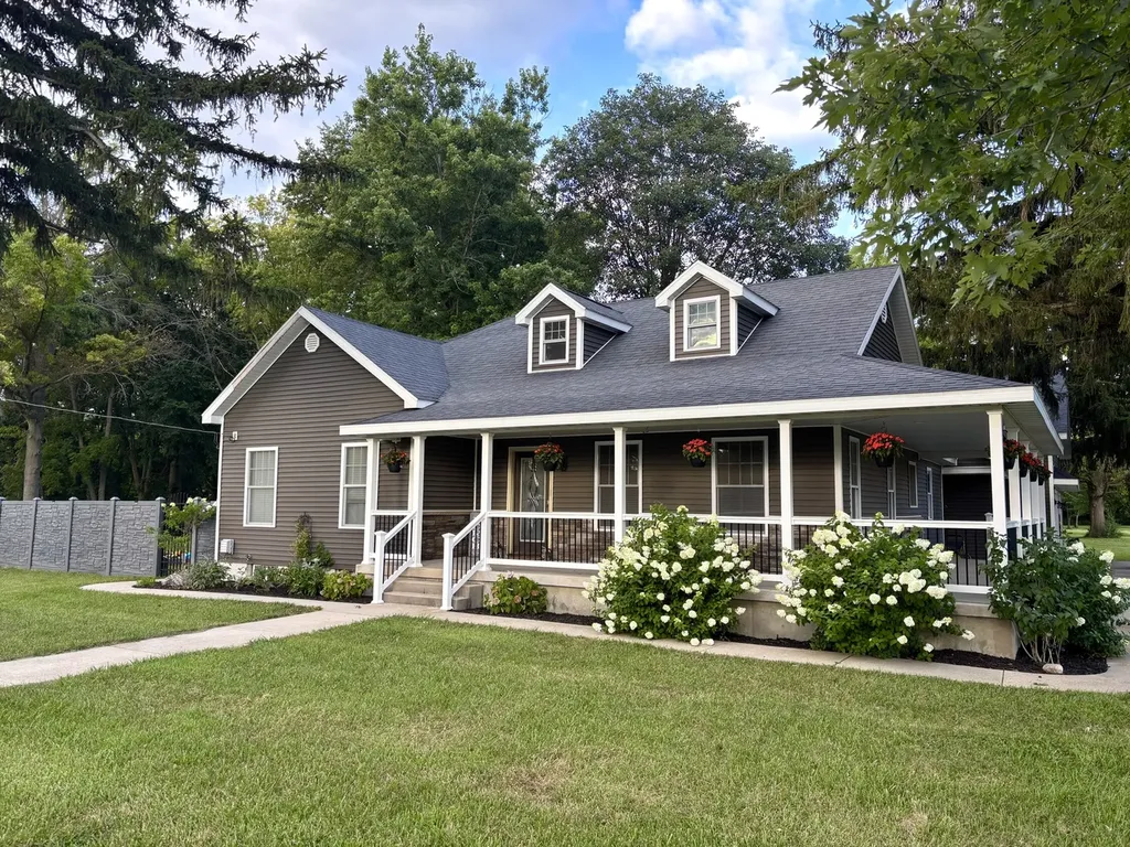 707 South Otter Creek Road Streator IL 61364