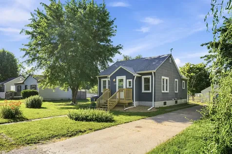 2618 38TH Avenue Moline IL 61265