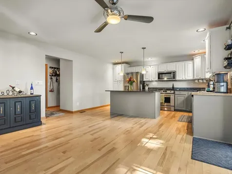 2808 Stinson Street Poplar Grove IL 61065