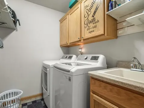 2808 Stinson Street Poplar Grove IL 61065