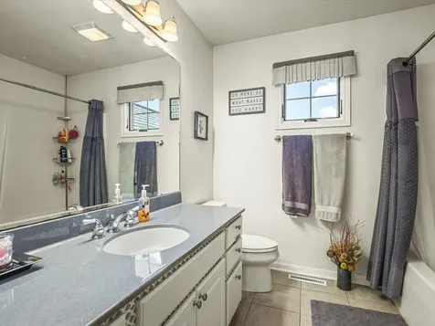 2808 Stinson Street Poplar Grove IL 61065