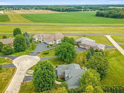 2808 Stinson Street Poplar Grove IL 61065