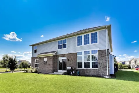 13700 Buchanan Drive Lemont IL 60439