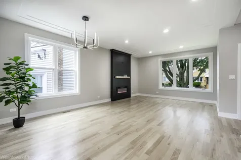 3755 North Odell Avenue Chicago IL 60634