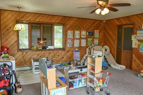 621 South Oakwood Street Oakwood IL 61858