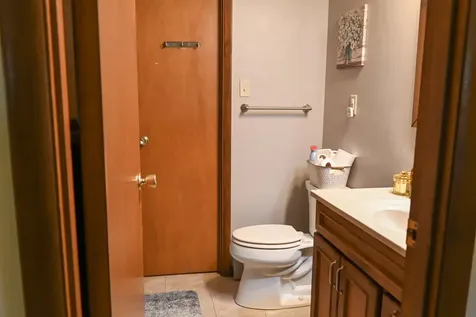 621 South Oakwood Street Oakwood IL 61858