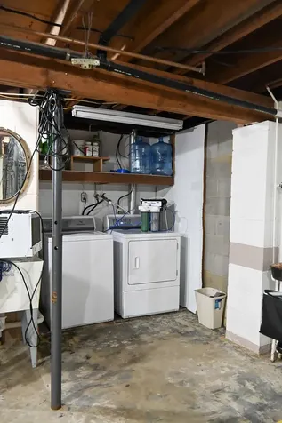 621 South Oakwood Street Oakwood IL 61858