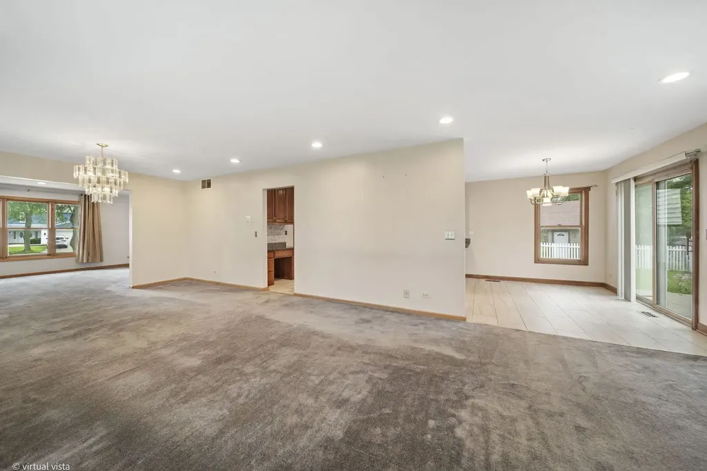 114 Wren Court Glendale Heights IL 60139