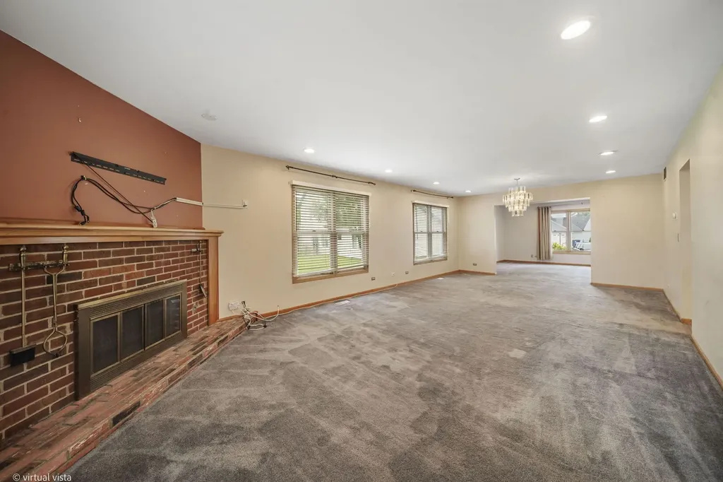 114 Wren Court Glendale Heights IL 60139