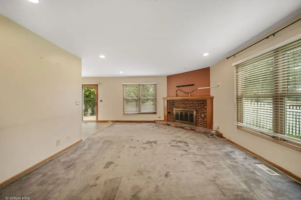 114 Wren Court Glendale Heights IL 60139