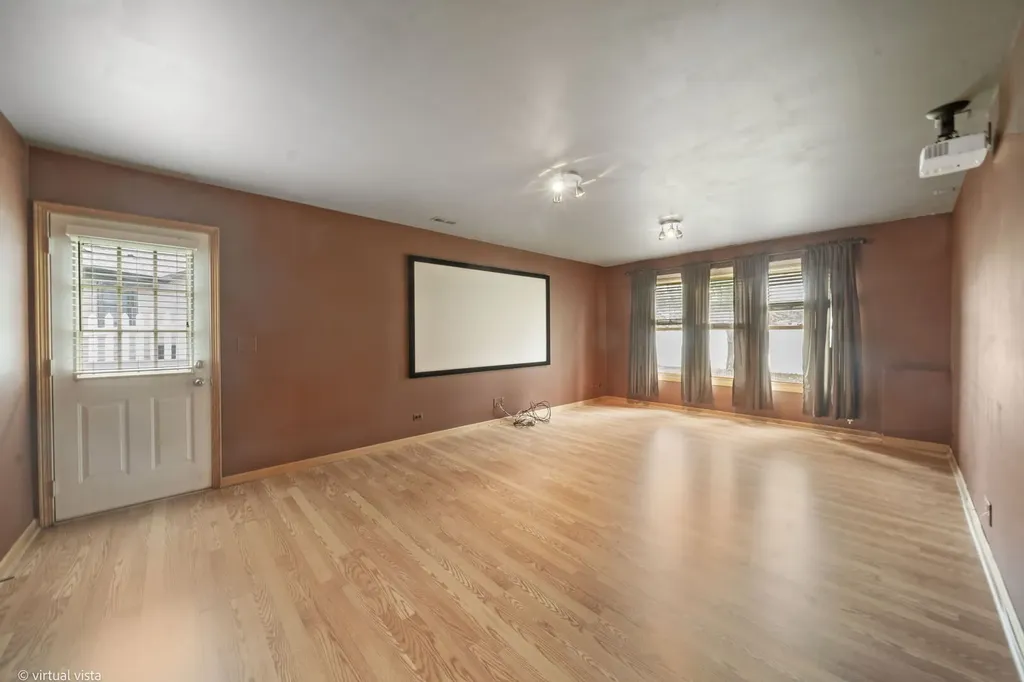 114 Wren Court Glendale Heights IL 60139