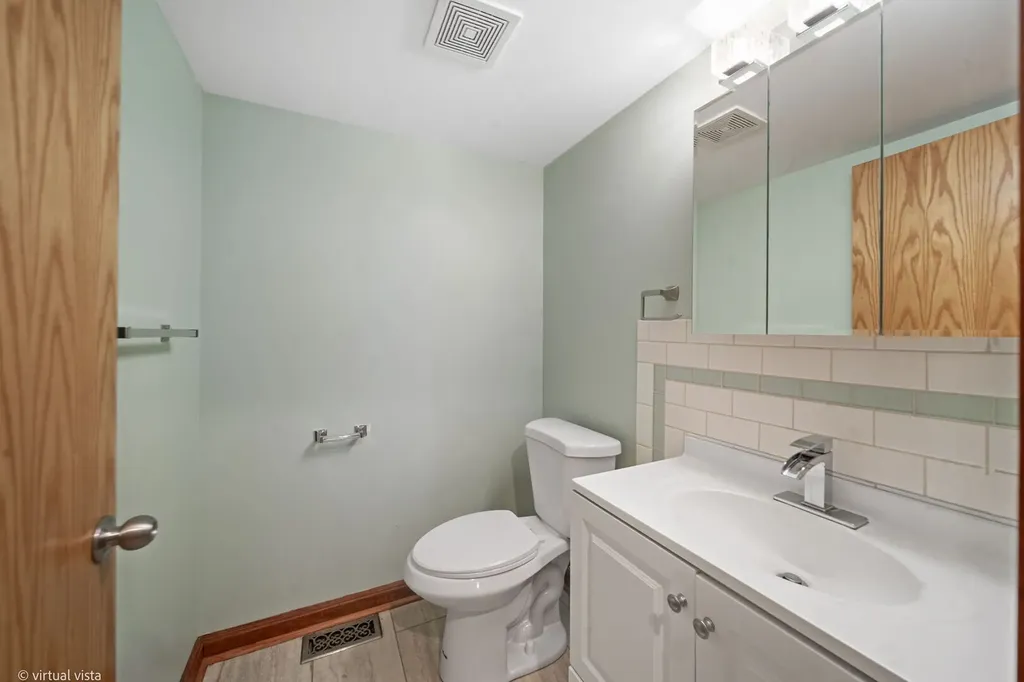 114 Wren Court Glendale Heights IL 60139