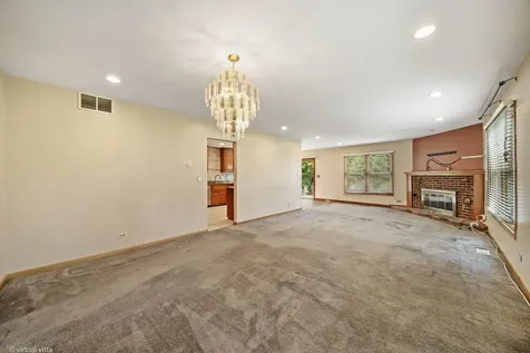 114 Wren Court Glendale Heights IL 60139
