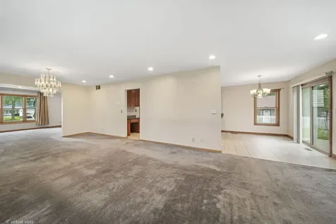 114 Wren Court Glendale Heights IL 60139