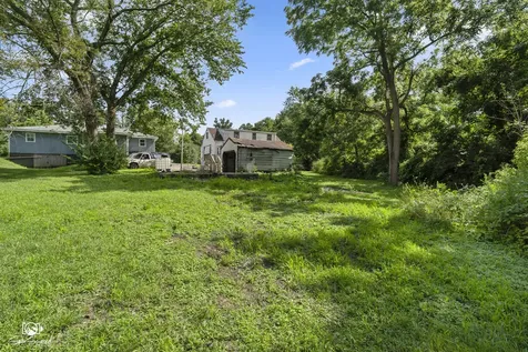 2103 Maple Road Joliet IL 60432