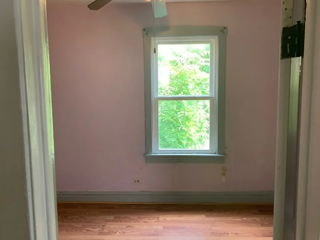 11833 South Indiana Avenue Chicago IL 60628