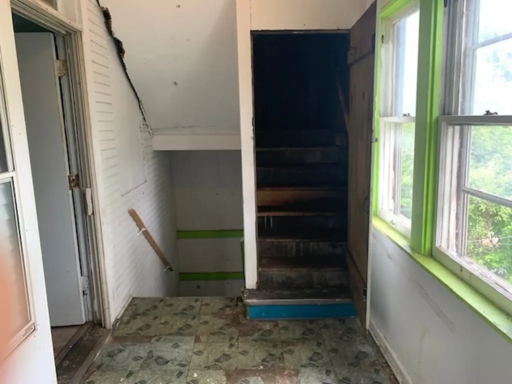 11833 South Indiana Avenue Chicago IL 60628