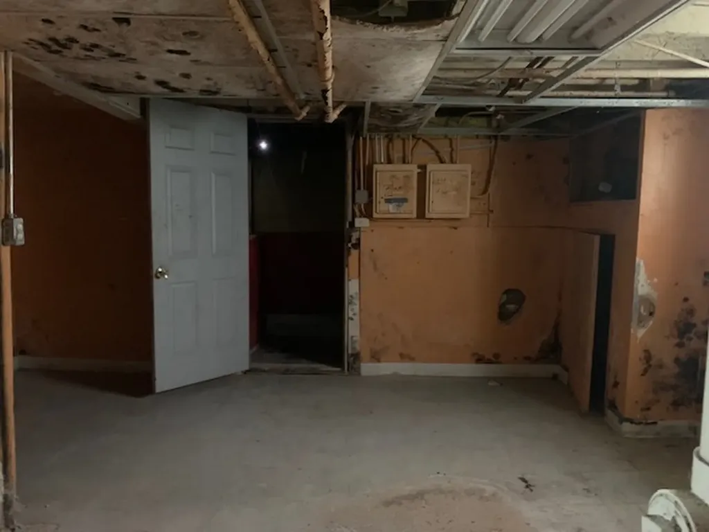 11833 South Indiana Avenue Chicago IL 60628