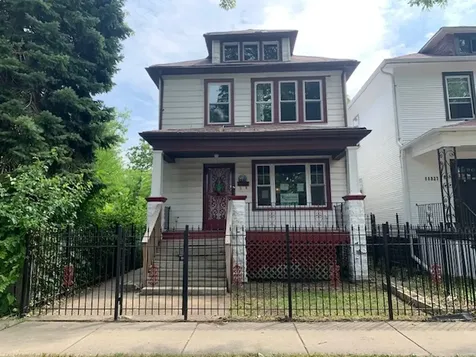 11833 South Indiana Avenue Chicago IL 60628