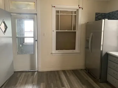 11833 South Indiana Avenue Chicago IL 60628