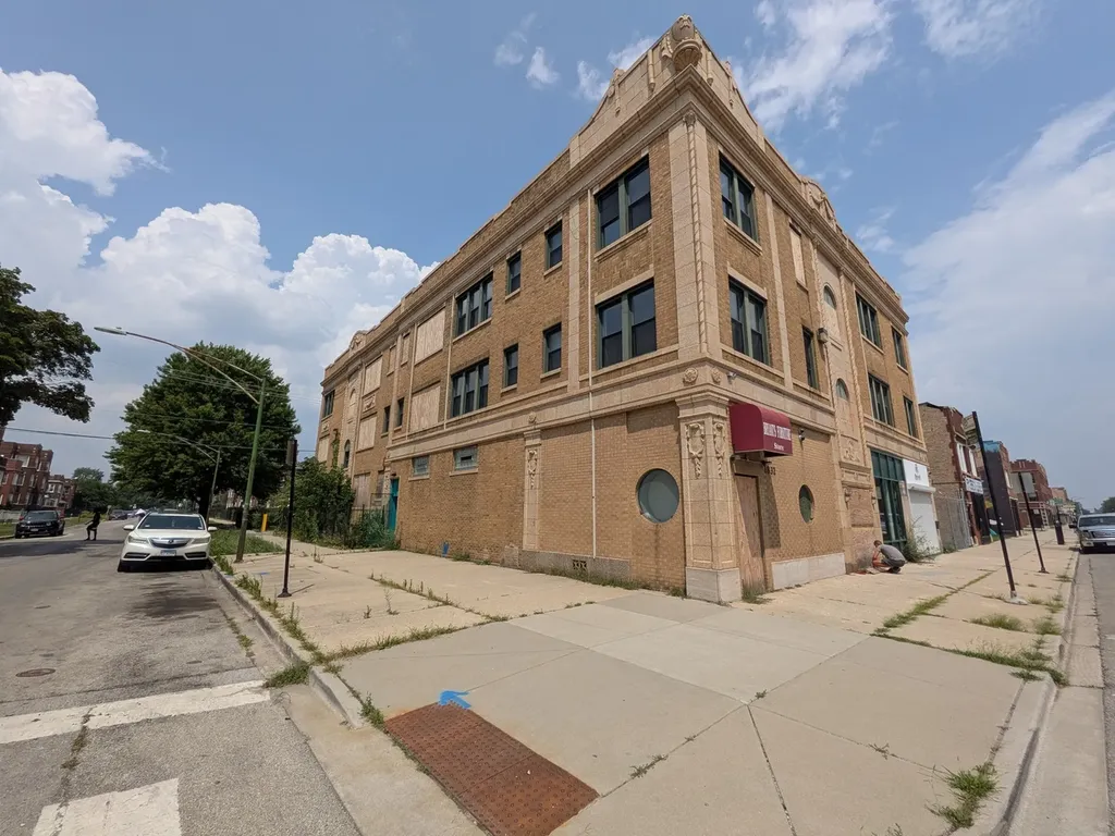 7850 South Constance Avenue Chicago IL 60617