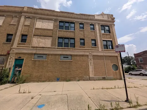 7850 South Constance Avenue Chicago IL 60617