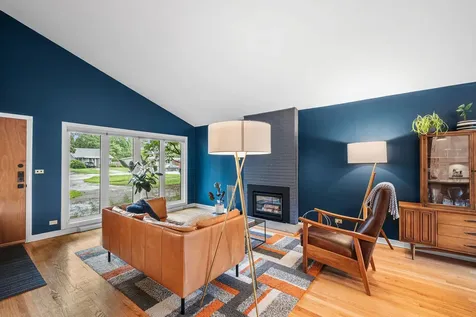 2662 Crawford Avenue Evanston IL 60201