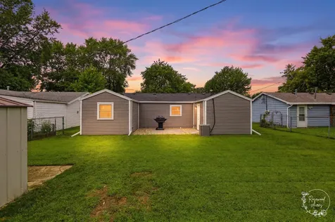 336 Belle Aire Avenue Bourbonnais IL 60914