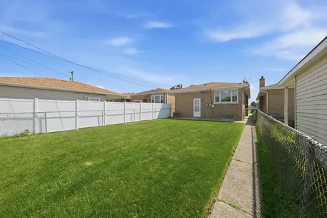 12718 South Justine Street Calumet Park IL 60827