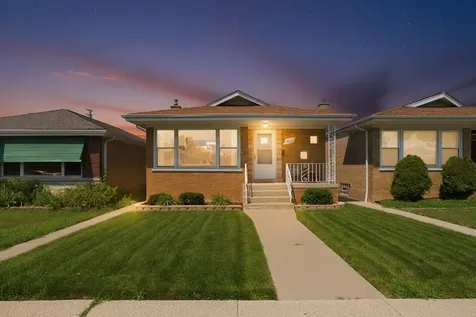 12718 South Justine Street Calumet Park IL 60827