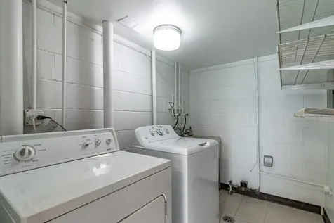 17 Dennis Court Schaumburg IL 60193