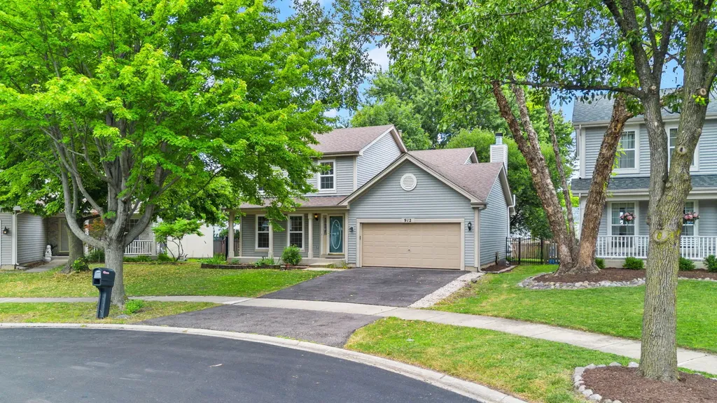 912 Matthew Court Naperville IL 60540