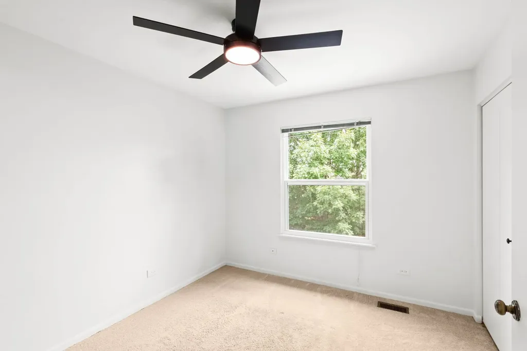 912 Matthew Court Naperville IL 60540