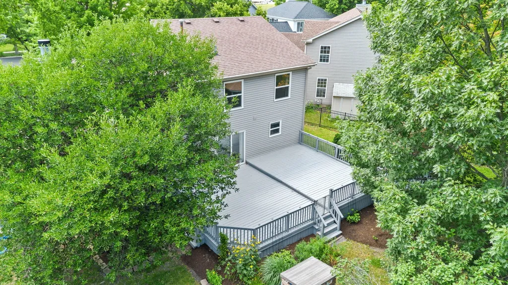 912 Matthew Court Naperville IL 60540