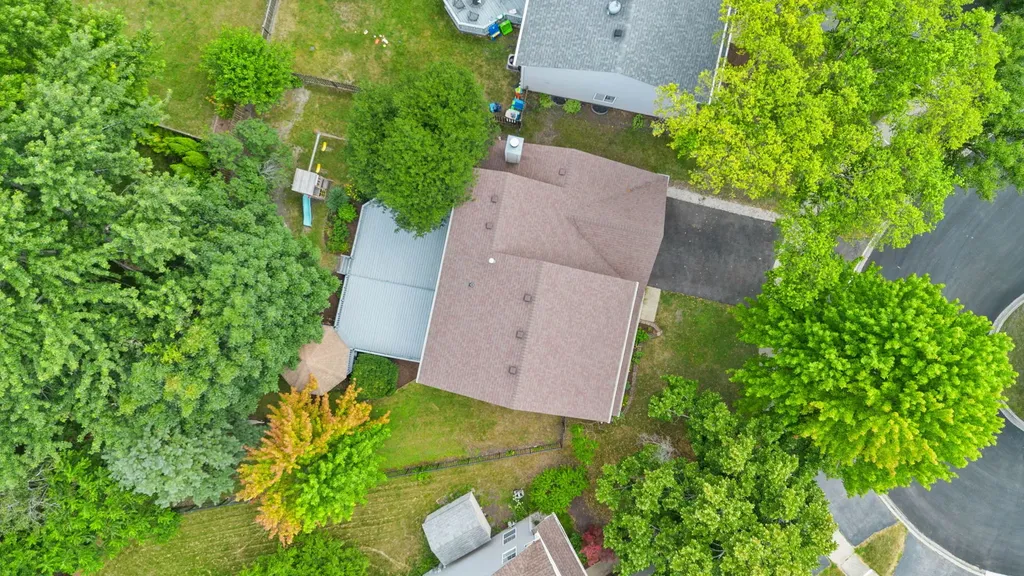 912 Matthew Court Naperville IL 60540