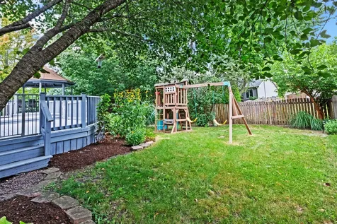 912 Matthew Court Naperville IL 60540
