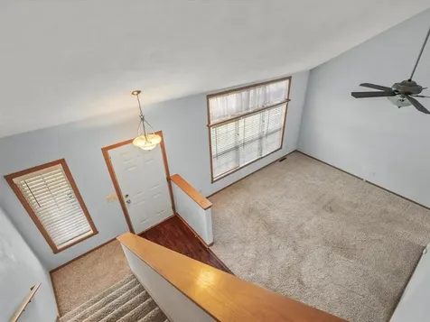 7426 Ashton Villa Rockford IL 61107