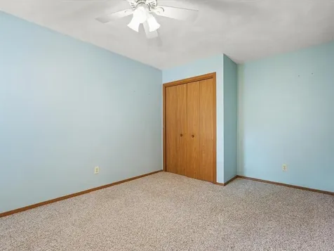 7426 Ashton Villa Rockford IL 61107