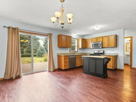 7426 Ashton Villa Rockford IL 61107