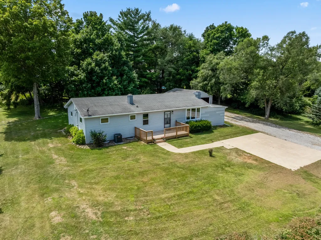 19721 Us 150 Highway Bloomington IL 61705