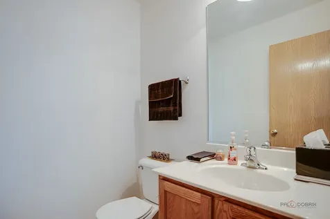 1270 Oriole Court Round Lake IL 60073