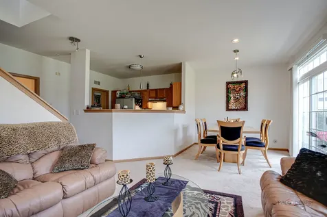 1270 Oriole Court Round Lake IL 60073