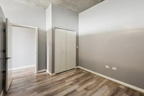 235 West Van Buren Street Chicago IL 60607