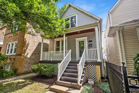 1907 West Warner Avenue Chicago IL 60613